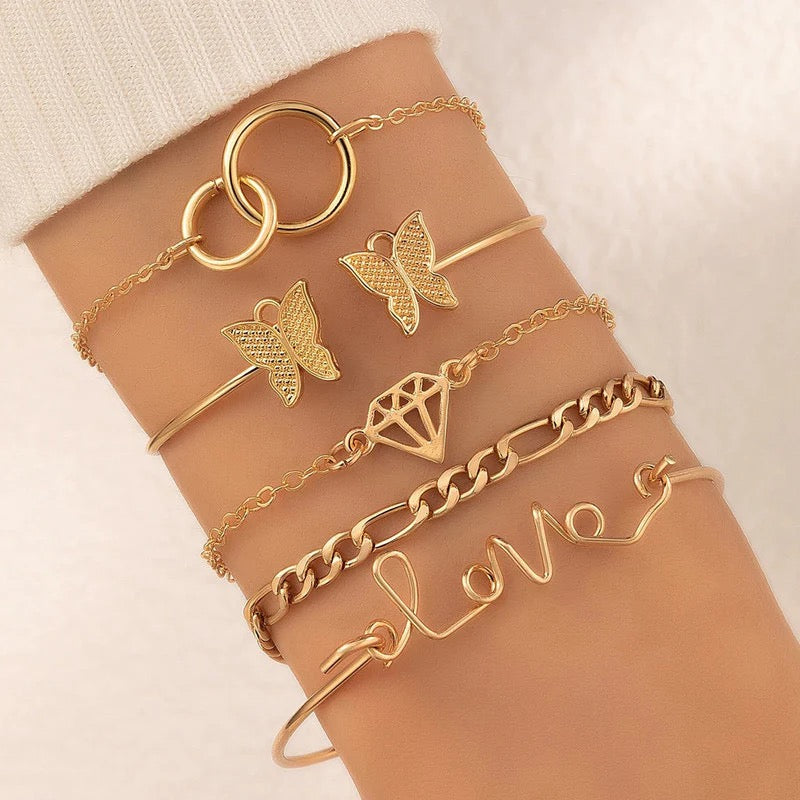 Golden Charm Bracelet Set – Butterfly, Love & Diamond Design (5-Piece Set)