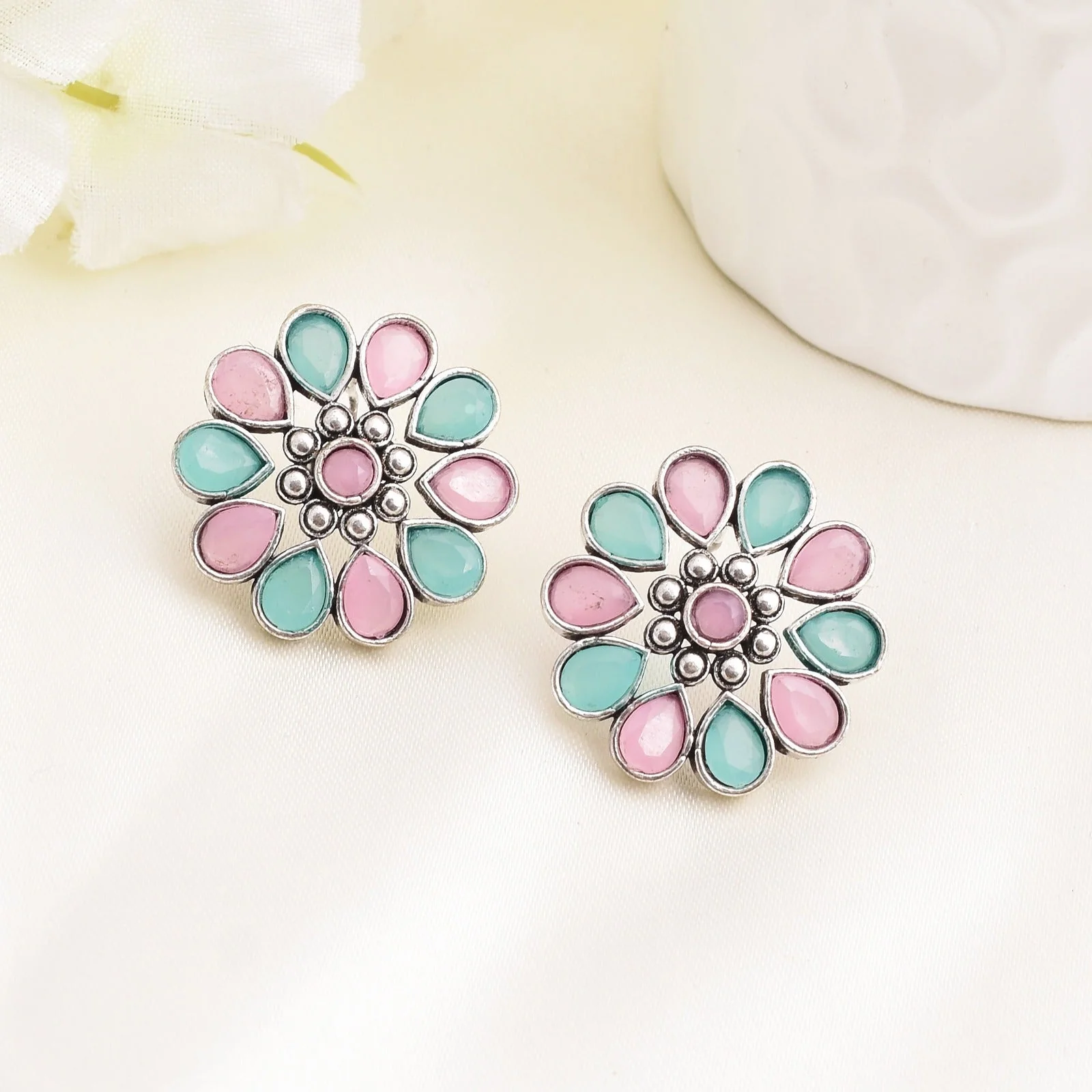 Misha Studs Earring