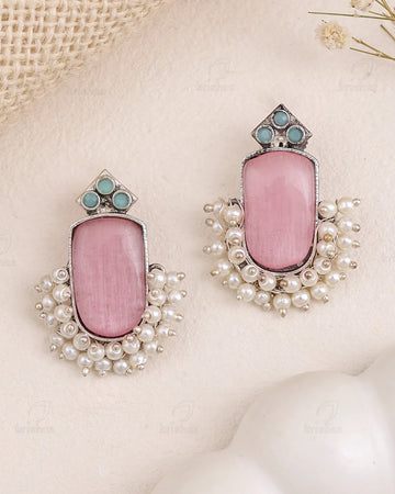 Alekhya Stud Earring