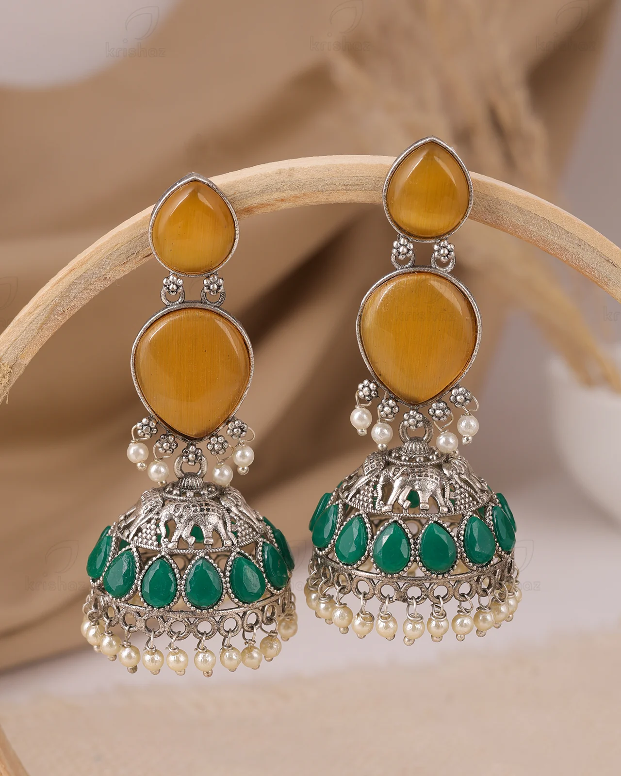 Pragati Jhumki Earring