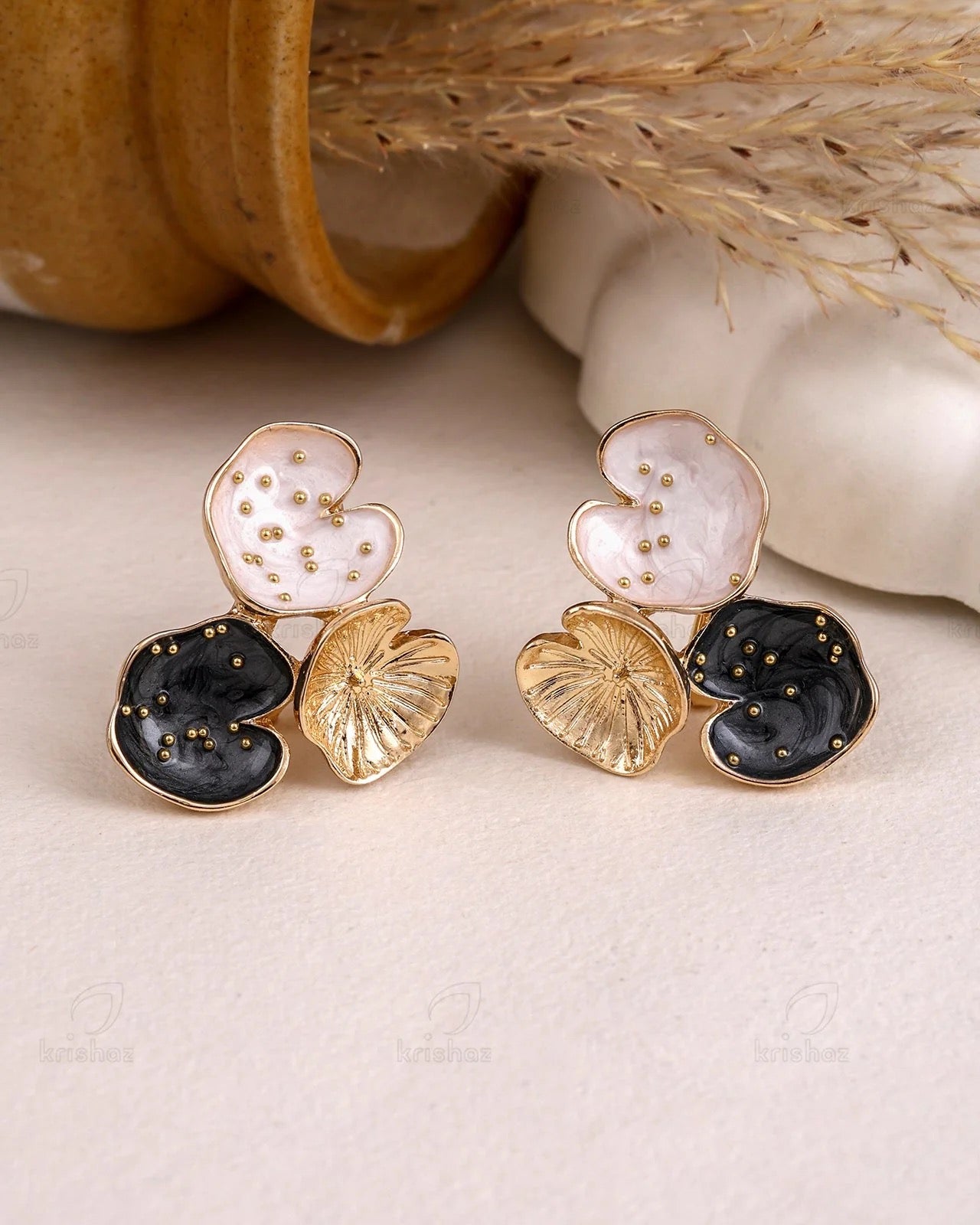 Tri-Tone Lotus Leaf Stud Earring